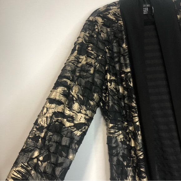 Frank Lyman Black & Gold Ruffle Open Front Cardigan, size 20 - Picture 4 of 11